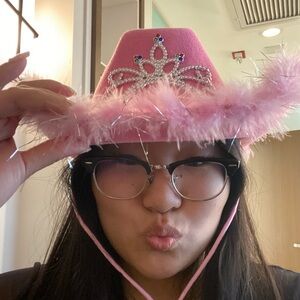 Meet your Posher, Melissa